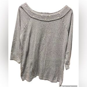 Women’s large beaded neck 3/4 sleeve sweater